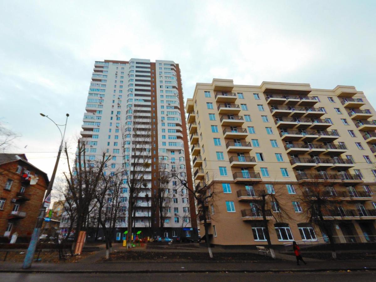 Сказочно Волшебная Квартира Соломенском Районе Добробут Apartamento Kiev Exterior foto